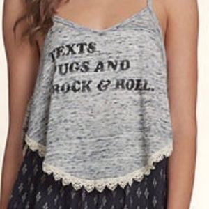 Hollister Texts Pugs and Rock & Roll Crop Top M